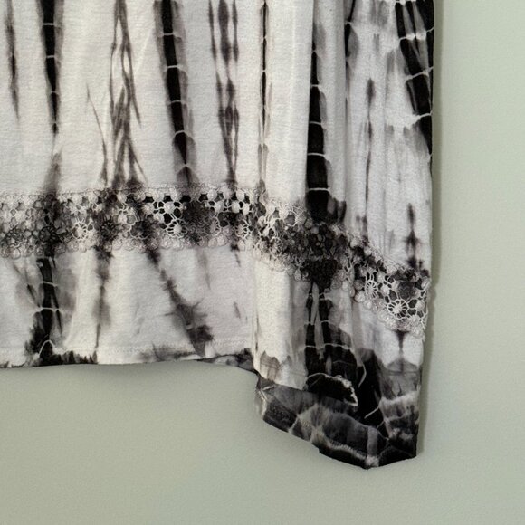 Tie Dye Round Neck Short Sleeve Tunic Black White XL - Picture 4 of 4